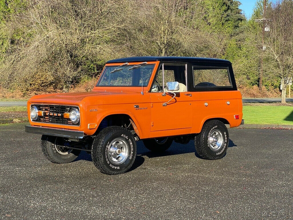 1969 Gold Ford Bronco SUV