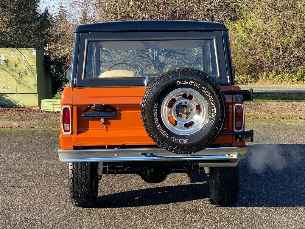 1969 Gold Ford Bronco SUV