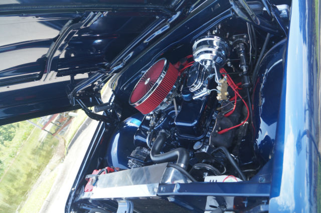 1969 INDIGO BLUE/WHITE Chevrolet C-10