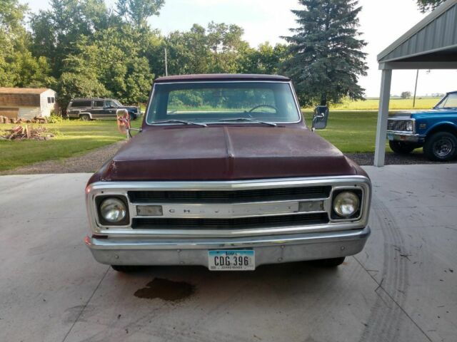1969 Burgundy Chevrolet C-10
