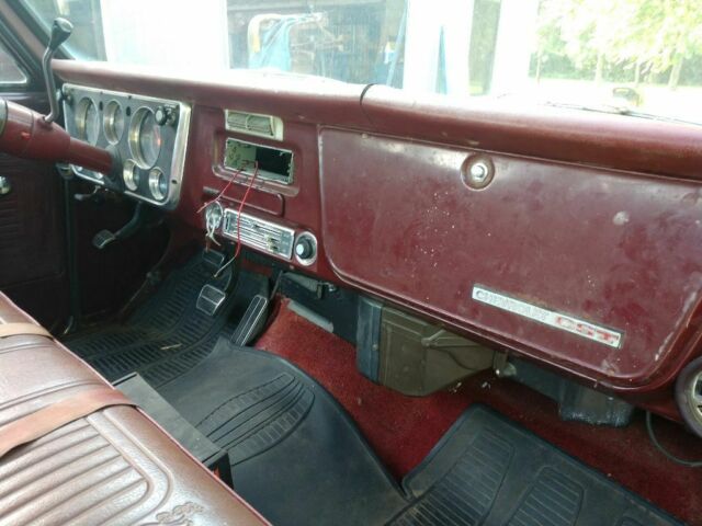 1969 Burgundy Chevrolet C-10