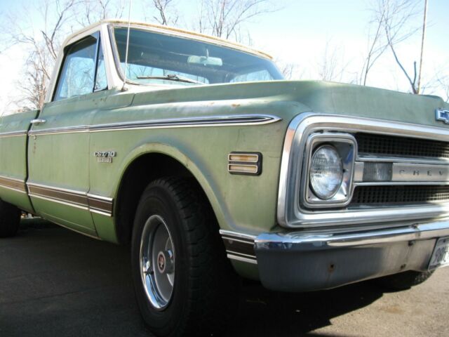 1969 Chevrolet C-10 Standard Cab Pickup