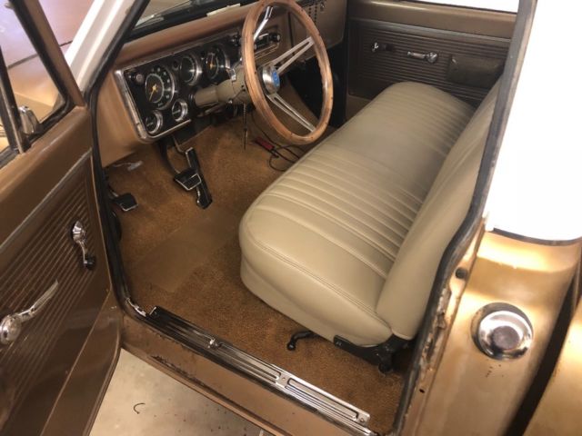 1969 Gold Chevrolet C-10 Standard Cab Pickup