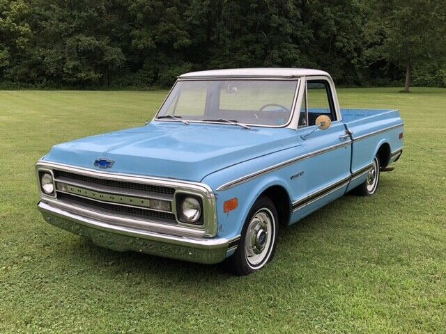 1969 Blue Chevrolet C-10 Standard Cab Pickup