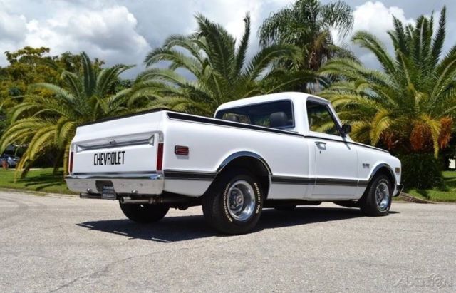 1969 White Chevrolet C-10