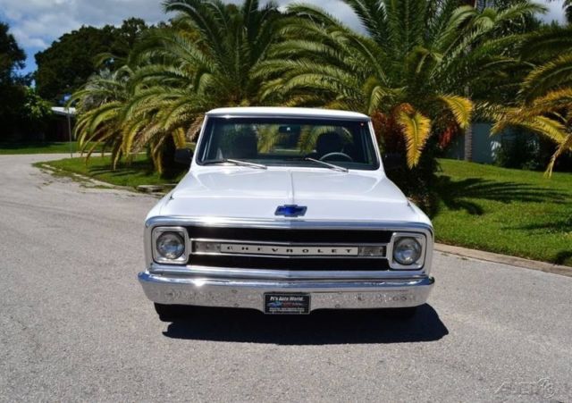 1969 White Chevrolet C-10