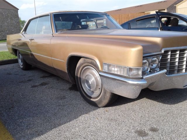 1969 Cadillac DeVille Sedan