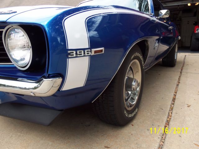 1969 Blue and White Chevrolet Camaro Coupe