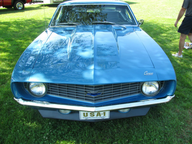 1969 Yellow Chevrolet Camaro Coupe