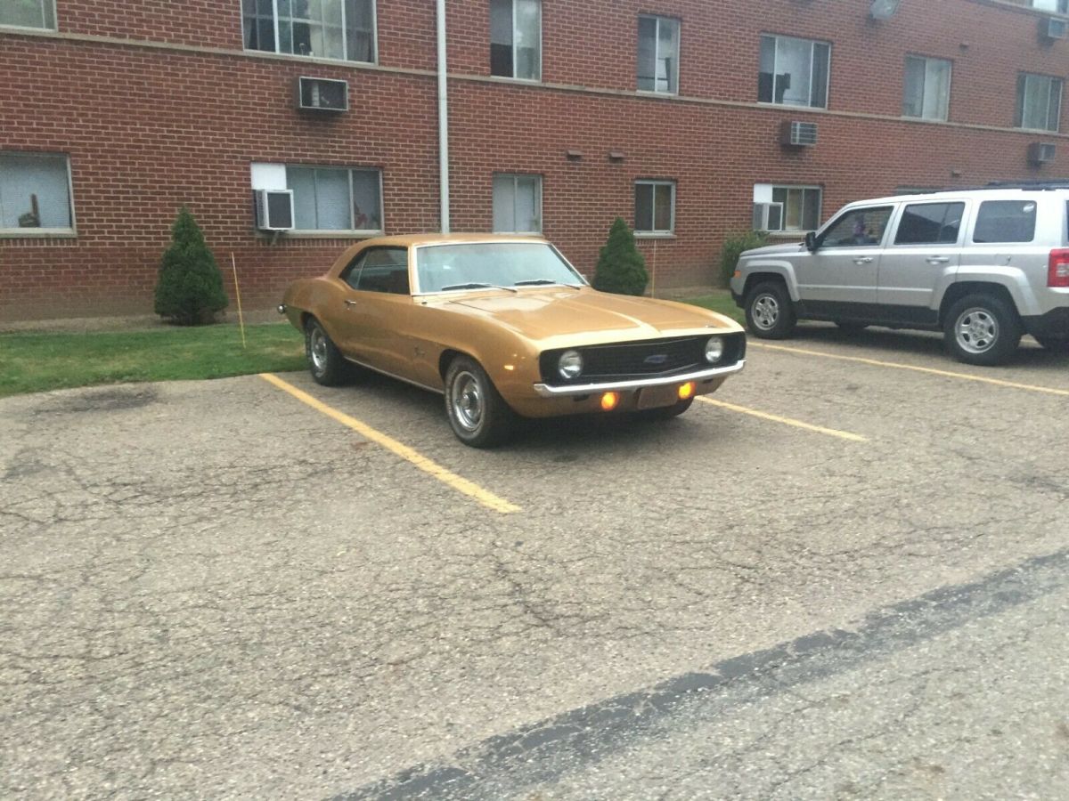 1969 Gold Chevrolet Camaro Coupe
