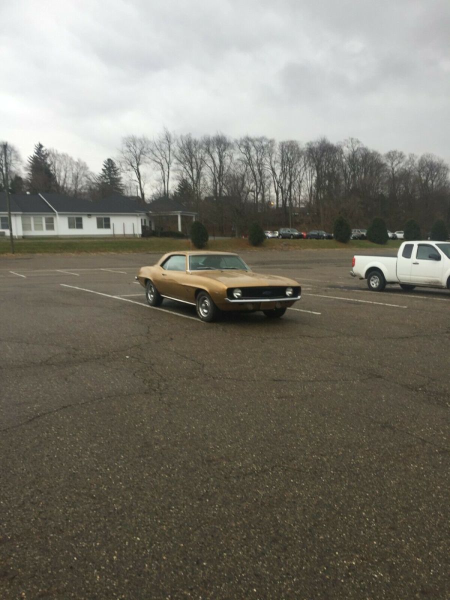 1969 Gold Chevrolet Camaro Coupe