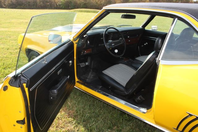 1969 Yellow W/Black Stripes Chevrolet Camaro Coupe