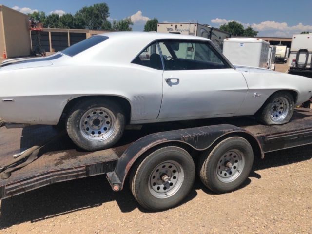 1969 White Chevrolet Camaro Coupe