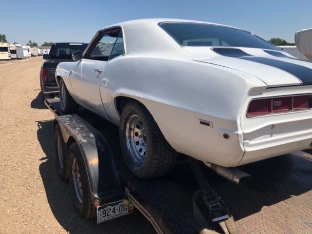 1969 White Chevrolet Camaro Coupe