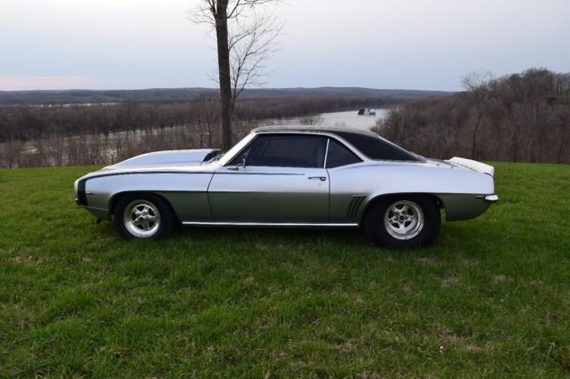 1969 Silver Chevrolet Camaro