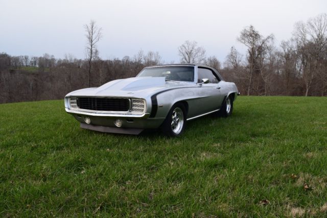 1969 Silver Chevrolet Camaro