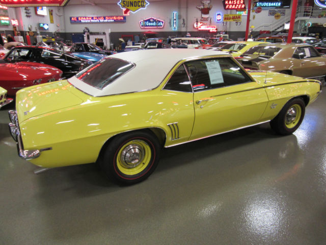 1969 Yellow Chevrolet Camaro Coupe