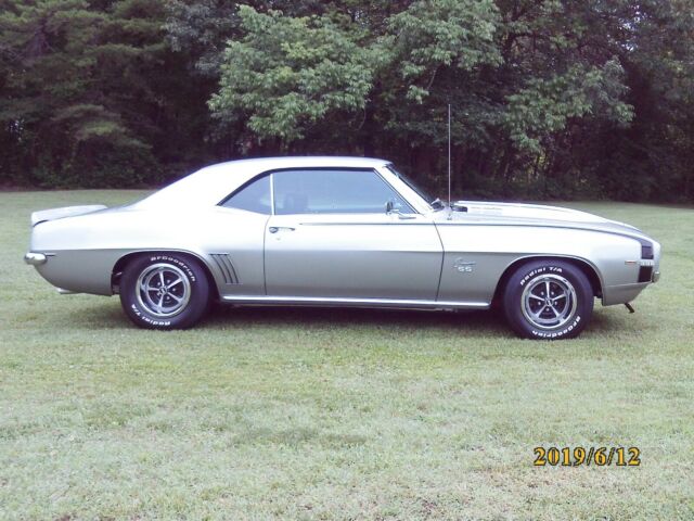 1969 Cortez Silver Chevrolet Camaro Coupe