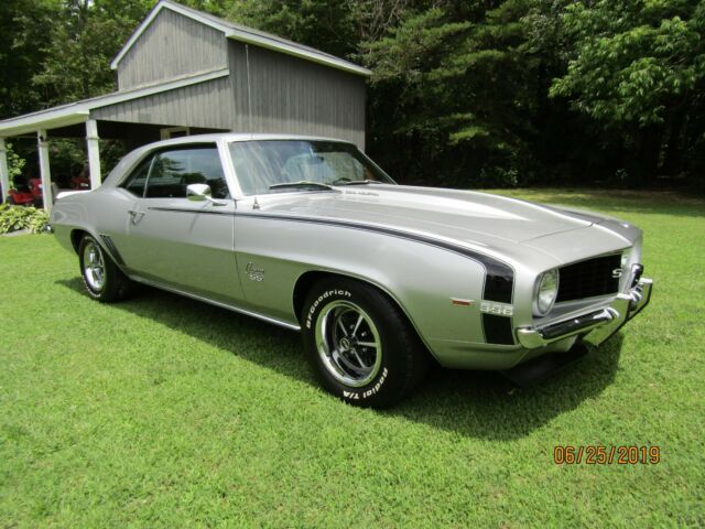 1969 Cortez Silver Chevrolet Camaro Coupe