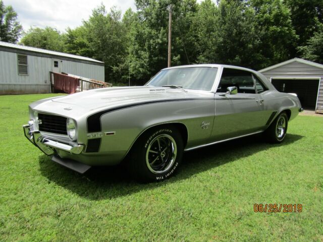 1969 Cortez Silver Chevrolet Camaro Coupe