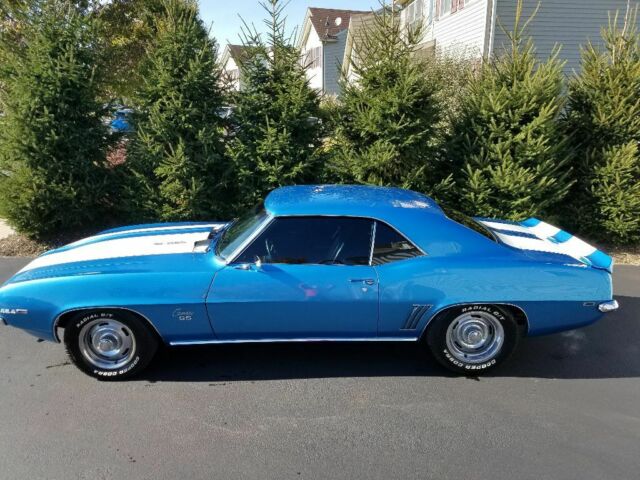 1969 Lemans Blue w/White Racing Stripes Chevrolet Camaro Coupe