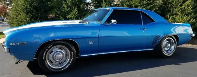 1969 Lemans Blue w/White Racing Stripes Chevrolet Camaro Coupe