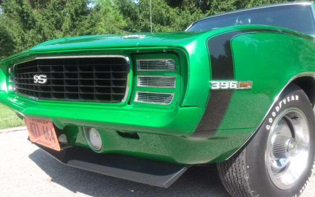 1969 RALLYGREEN  VINYL TOP Chevrolet Camaro Coupe