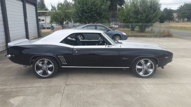 1969 black/silver Chevrolet Camaro Coupe