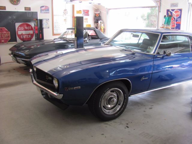 1969 Blue Chevrolet Camaro Coupe