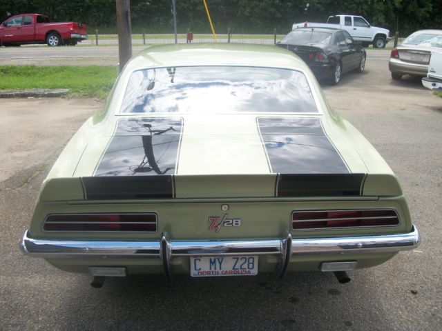 1969 FROST GREEN Chevrolet Camaro
