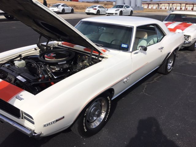 1969 White Chevrolet Camaro Coupe