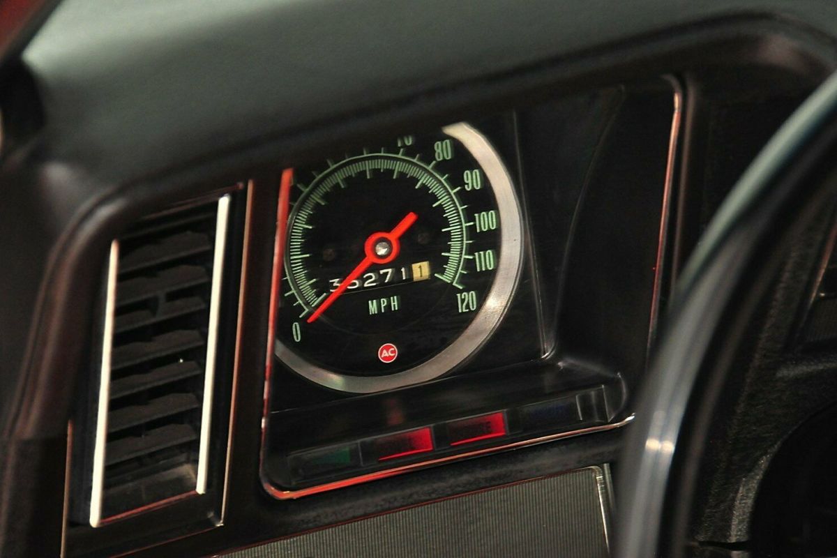 1969 White Chevrolet Camaro Coupe