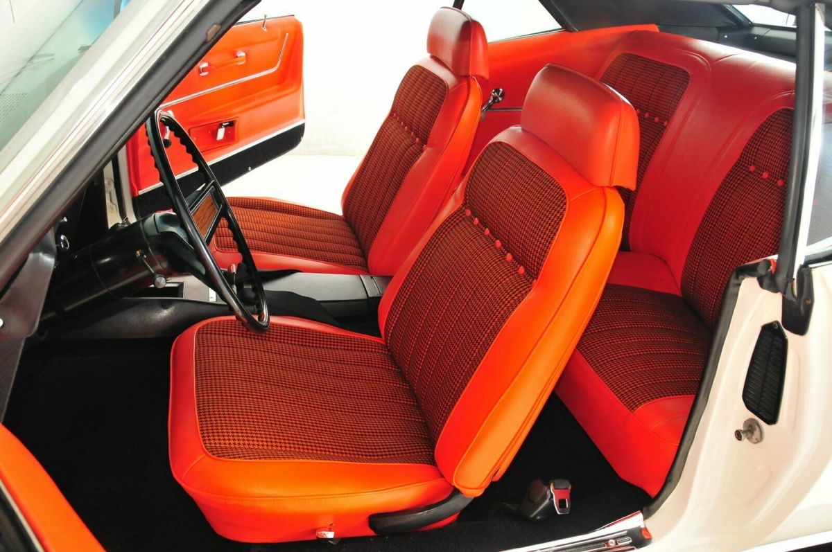 1969 White Chevrolet Camaro Coupe