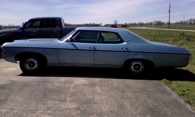 1969 GLACIER  BLUE Chevrolet Capriceold SPORT  HARDTOP