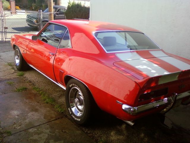 1969 HUGGER ORANGE Chevrolet Camaro Coupe