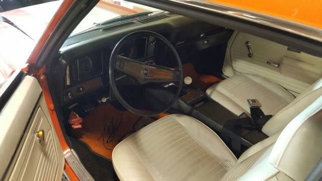 1969 HUGGER ORANGE Chevrolet Camaro Coupe