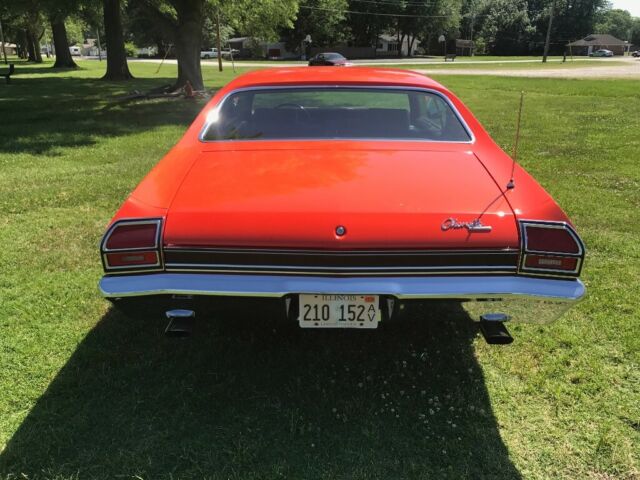 1969 Monaco Orange Chevrolet Chevelle Coupe