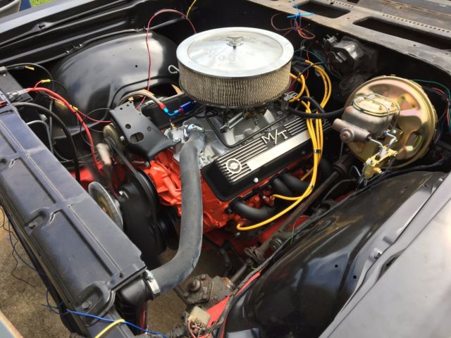 1969 Primer Chevrolet Chevelle Sedan