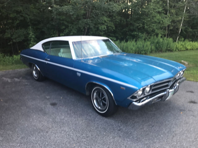 1969 Blue Chevrolet Chevelle Coupe