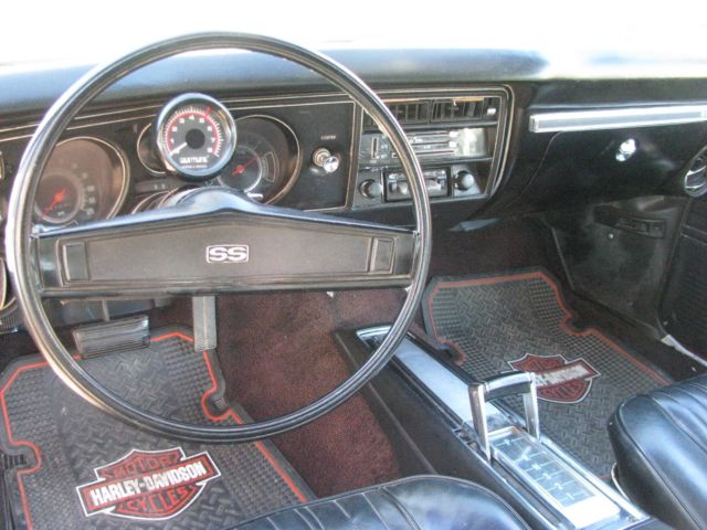 1969 Red Chevrolet Chevelle Coupe
