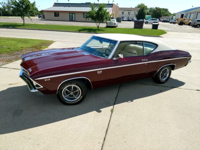 1969 Burgundy Chevrolet Chevelle
