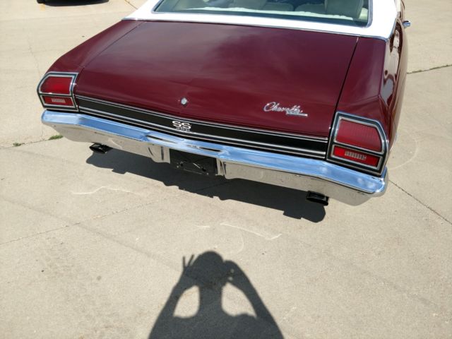 1969 Burgundy Chevrolet Chevelle