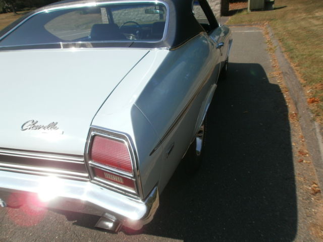 1969 Blue Chevrolet Chevelle 2 DR