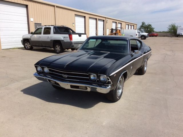 1969 Black Chevrolet Chevelle Coupe