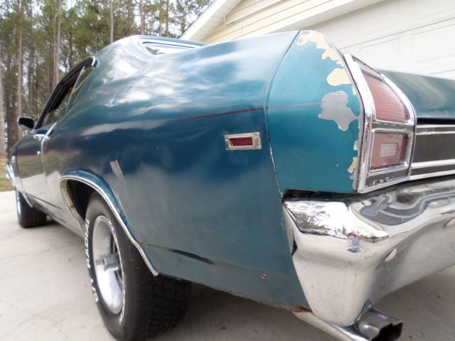1969 Blue Chevrolet Chevelle Coupe