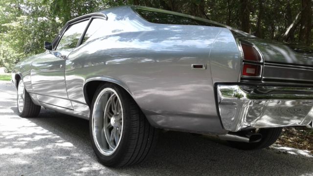 1969 Silver Chevrolet Chevelle Coupe