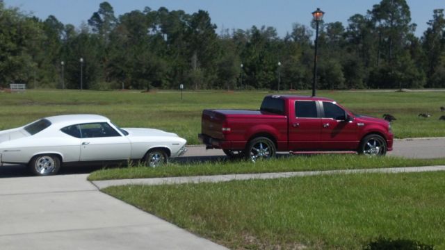 1969 White Chevrolet Chevelle Coupe