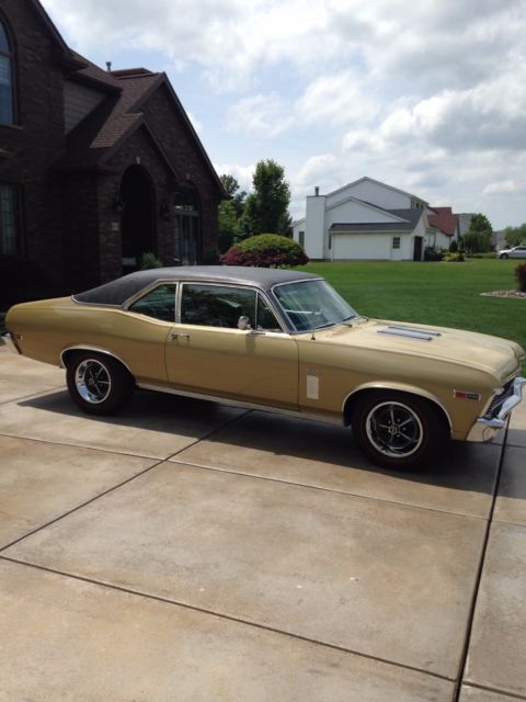 1969 Gold Chevrolet Nova Coupe