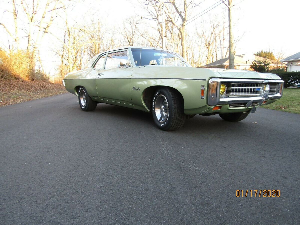 1969 Green Chevrolet Bel Air/150/210 Sedan