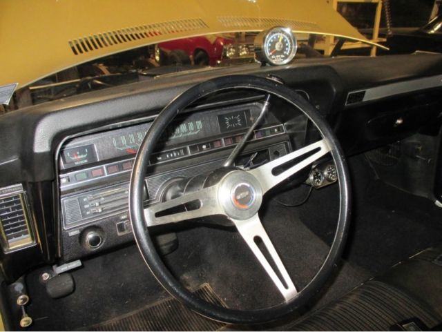 1969 Gold Chevrolet Biscayne Sedan